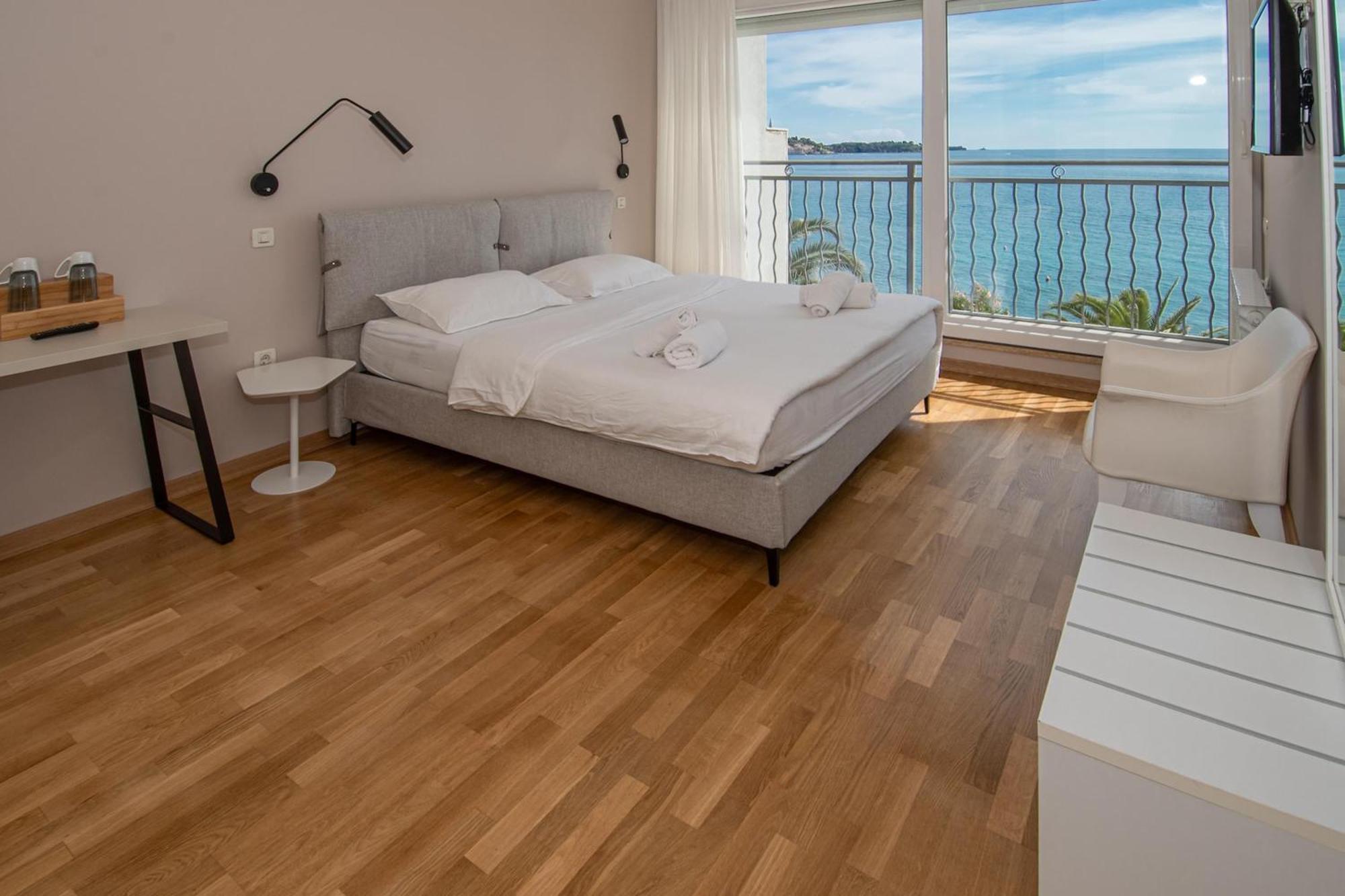 روفينج Bed & Breakfast Blu Locanda المظهر الخارجي الصورة
