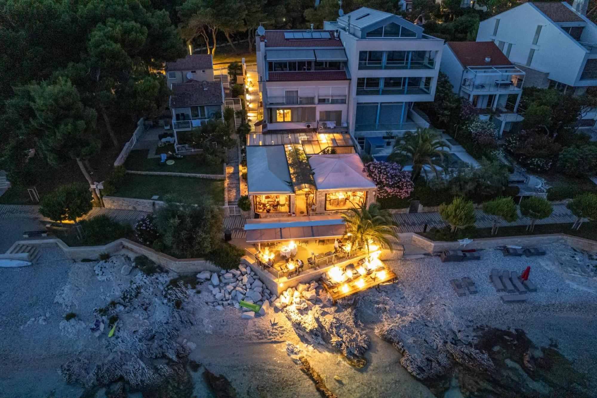روفينج Bed & Breakfast Blu Locanda المظهر الخارجي الصورة