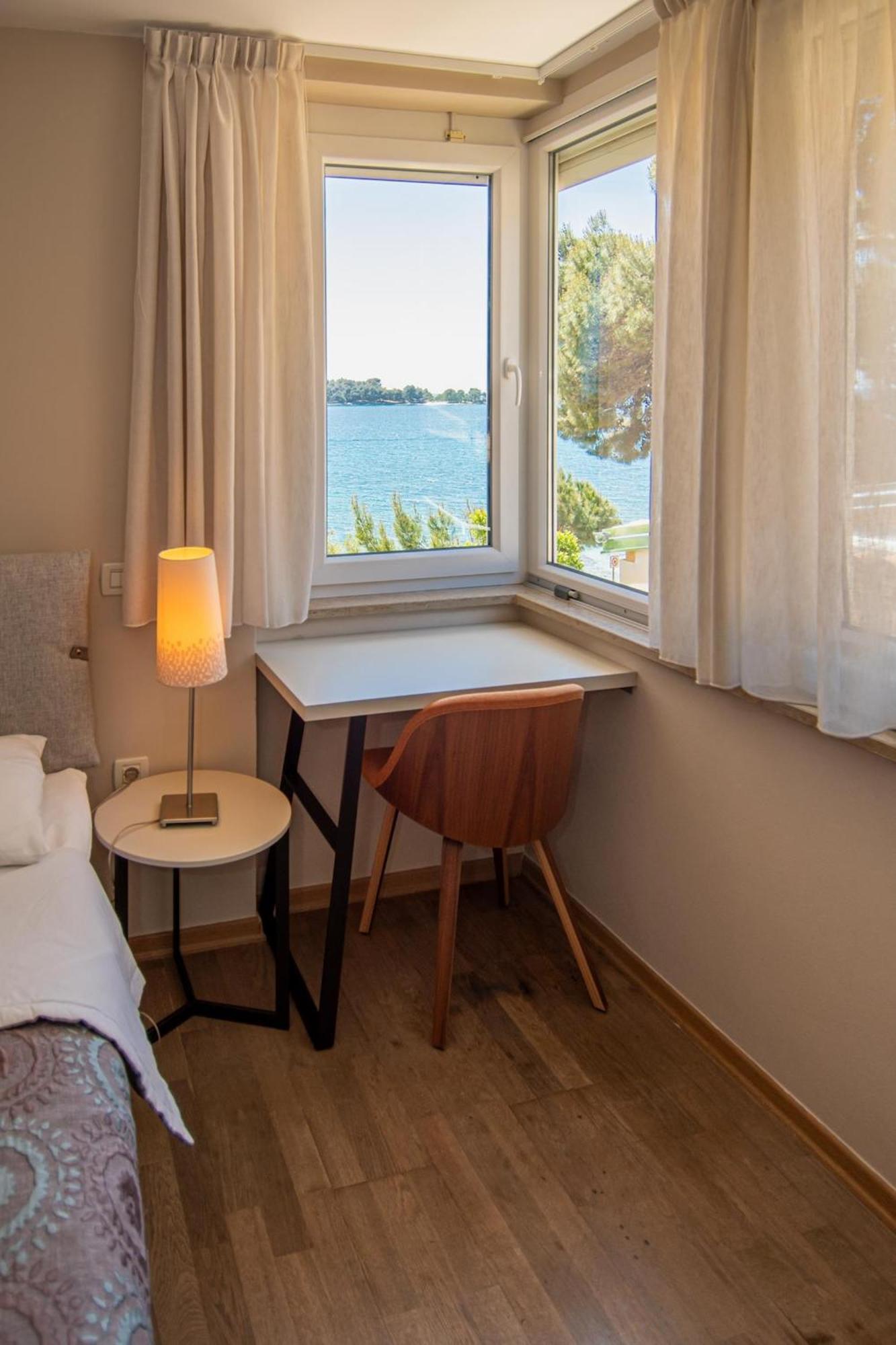 روفينج Bed & Breakfast Blu Locanda المظهر الخارجي الصورة